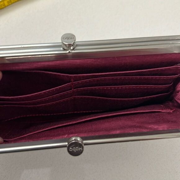 Hobo Lauren Clutch Wallet Snake Skin Print - Picture 8 of 16